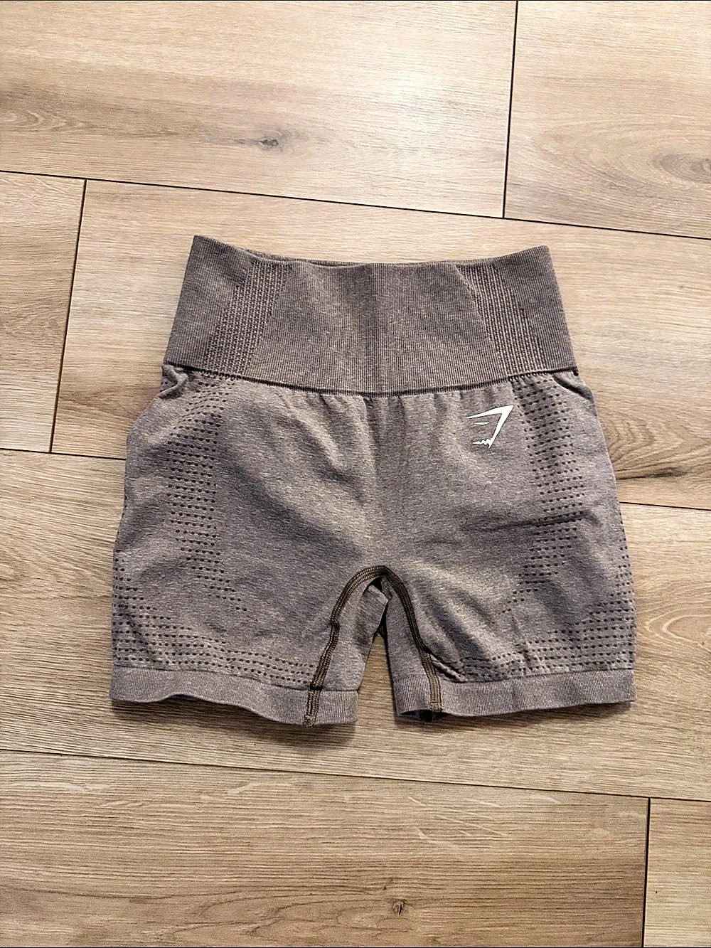 Gymshark Vital Seamless 2.0 Shorts taupe
